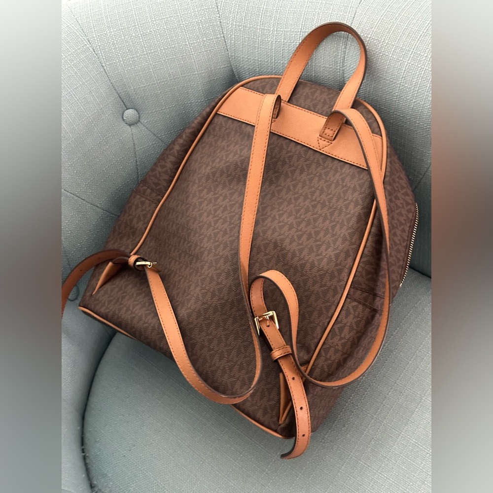 Michael Kors Backpack authentic - Picture 2 of 12